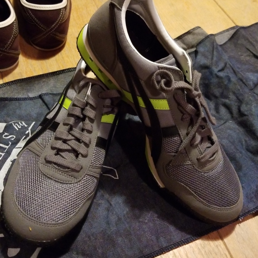 Onitsuka Tiger by Asics athletic shoes